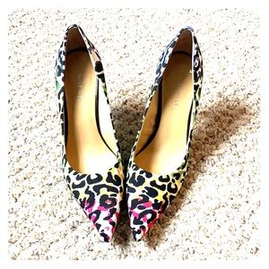 Colored Leopard print Nine West pumps
